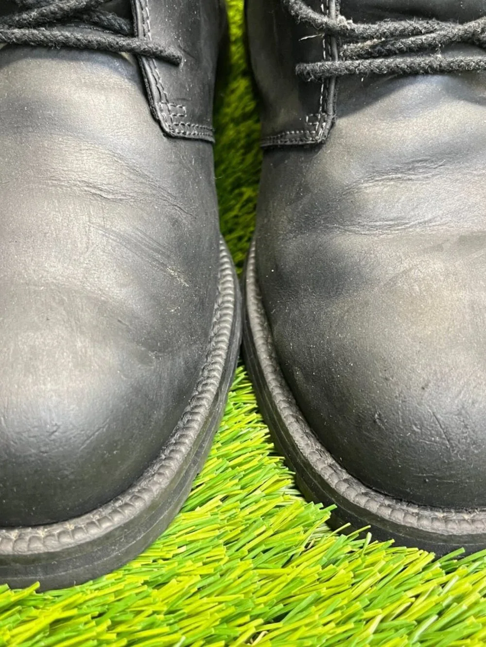 Timberland Grantly Mens Size 10 Black Classic Leather Lace Up Chukka Boots Shoes
